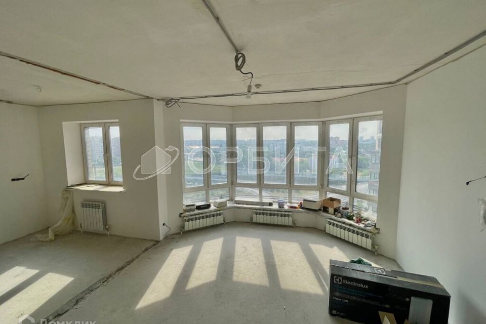 Продаётся 3-комнатная квартира, 83.9 м²