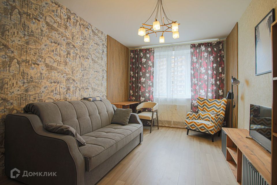 Сдаётся 1-комнатная квартира, 38 м²