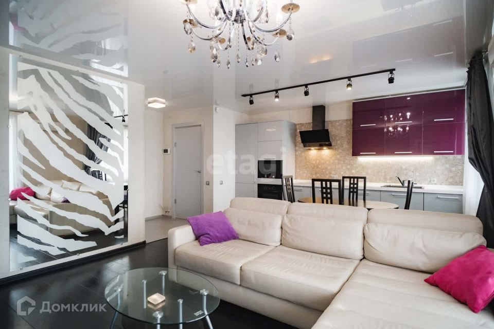 Продаётся 3-комнатная квартира, 62.2 м²