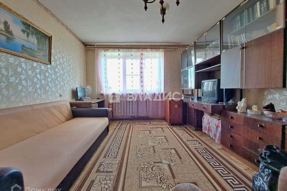 Продаётся 1-комнатная квартира, 37.4 м²