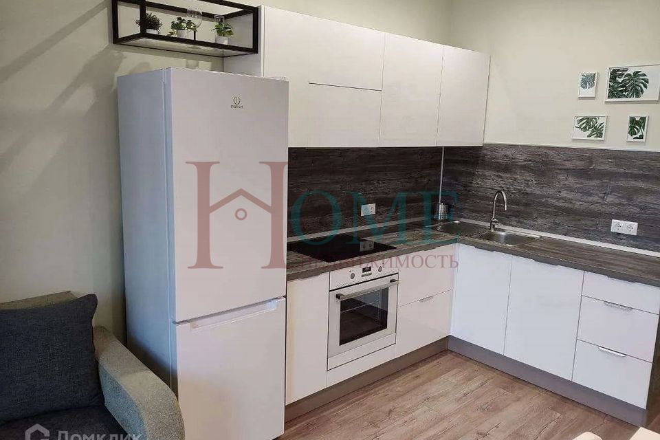 Сдаётся 1-комнатная квартира, 40 м²
