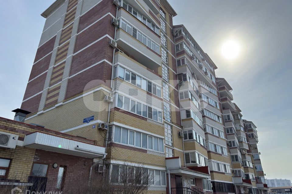 Продаётся 2-комнатная квартира, 72 м²