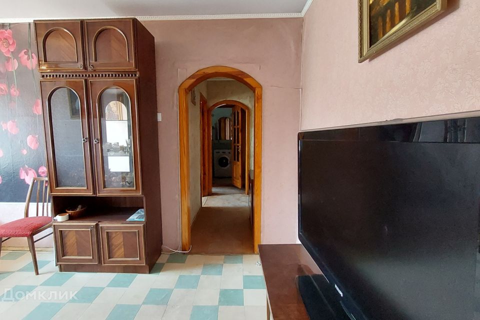 Продаётся 3-комнатная квартира, 57.5 м²