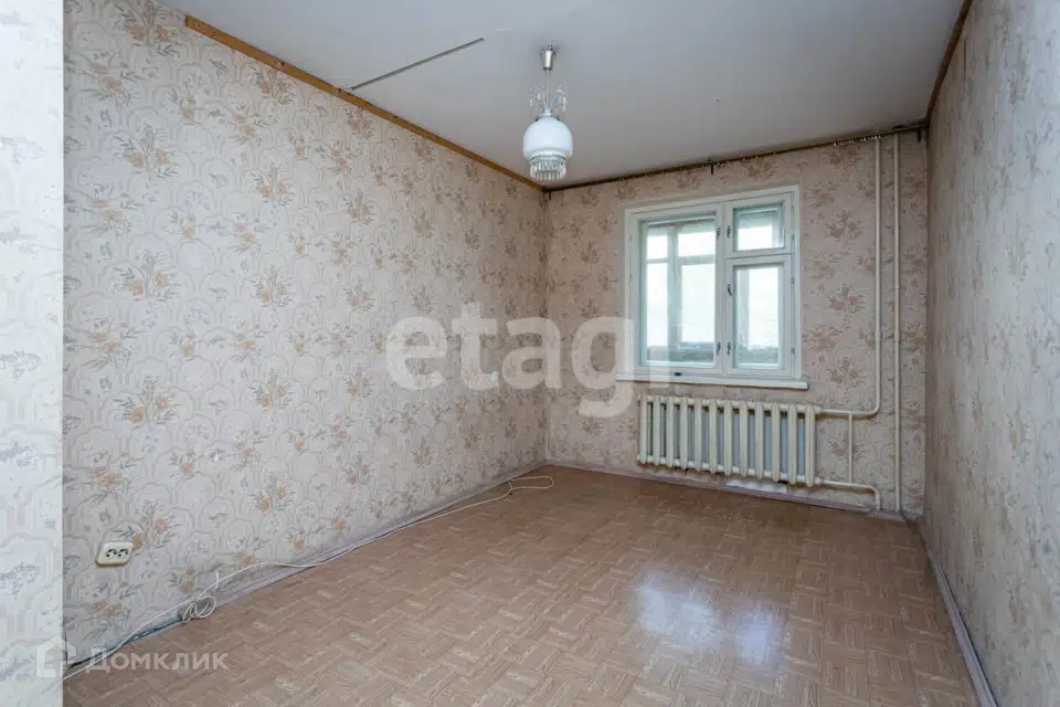 Продаётся 5-комнатная квартира, 101.1 м²