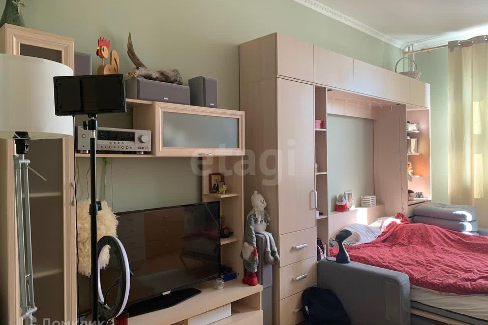 Продаётся 1-комнатная квартира, 48.6 м²