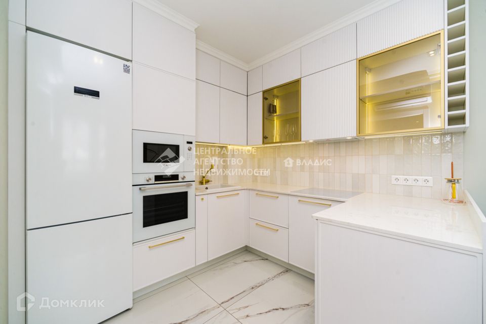Продаётся 3-комнатная квартира, 74.7 м²