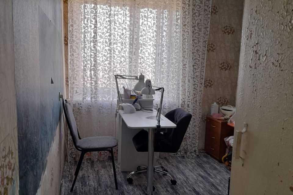 Продаётся 3-комнатная квартира, 56.8 м²