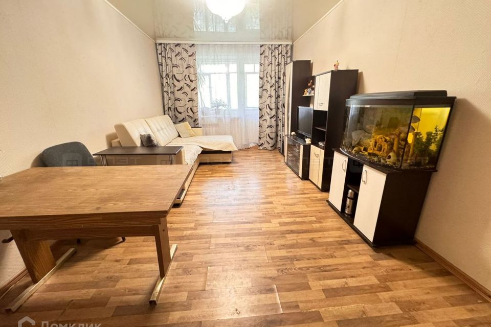 Продаётся 3-комнатная квартира, 58.1 м²