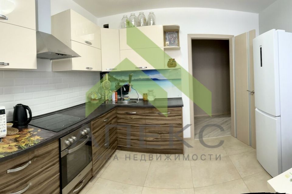 Продаётся 2-комнатная квартира, 66.9 м²