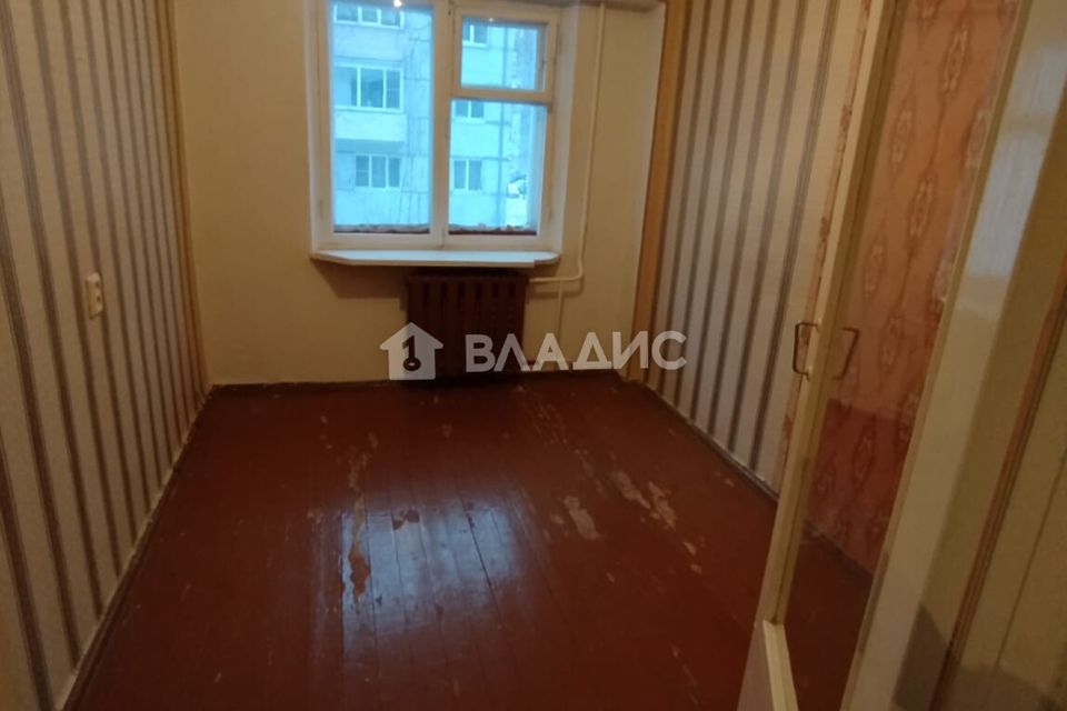 Продаётся 3-комнатная квартира, 49.5 м²