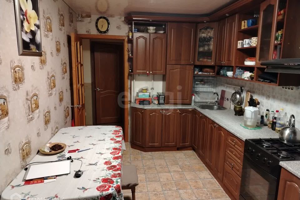 Продаётся 2-комнатная квартира, 68.2 м²