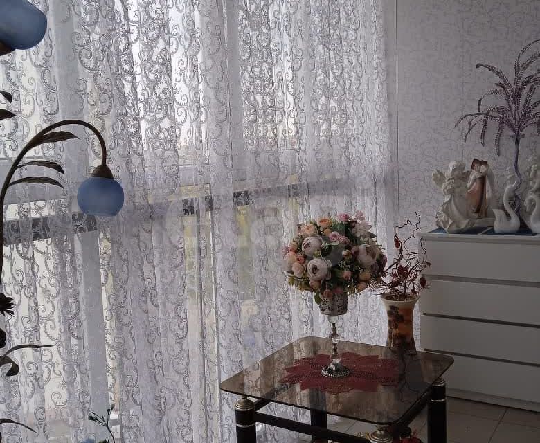 Продаётся 1-комнатная квартира, 43.6 м²
