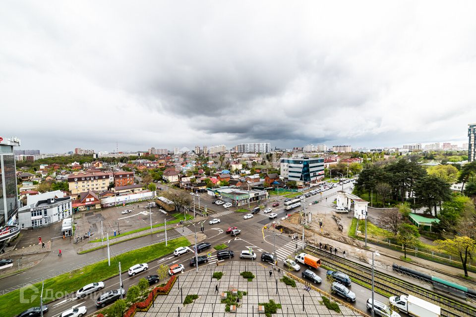 Продаётся 2-комнатная квартира, 82 м²