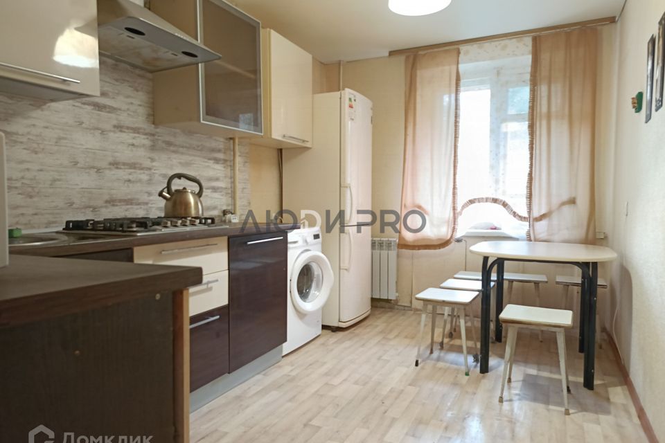 Сдаётся 3-комнатная квартира, 63 м²