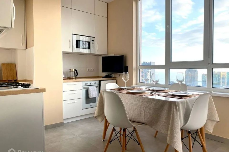 Продаётся 1-комнатная квартира, 42.9 м²