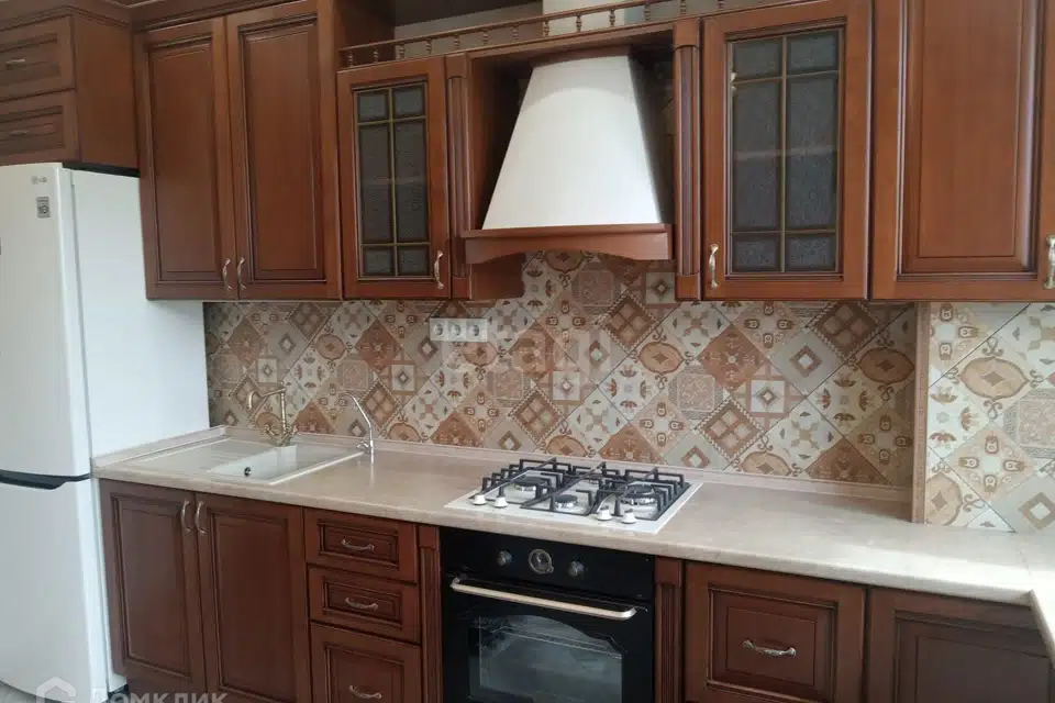 Продаётся 1-комнатная квартира, 42.9 м²