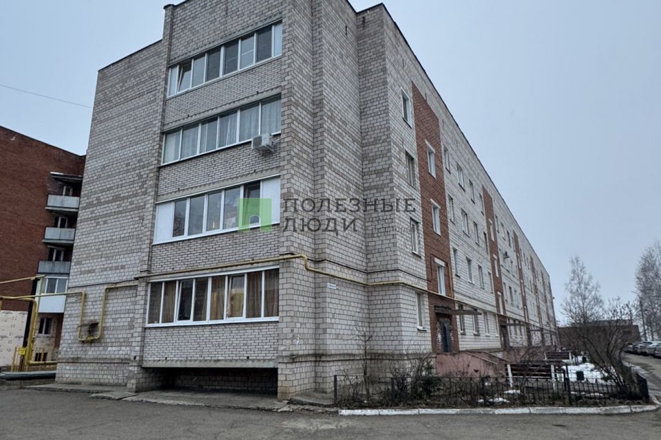 Продаётся 4-комнатная квартира, 71 м²