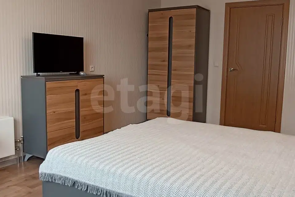 Продаётся 1-комнатная квартира, 41.6 м²