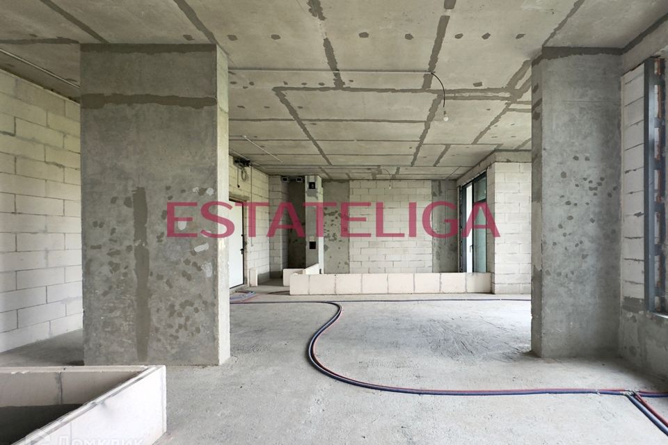 Продаётся 2-комнатная квартира, 97.7 м²
