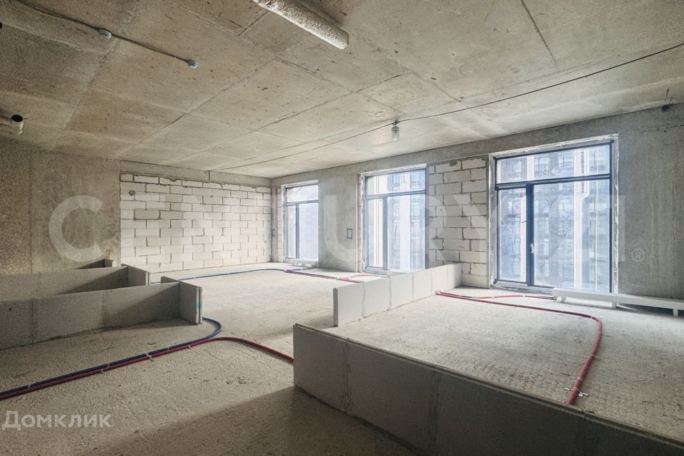 Продаётся 2-комнатная квартира, 76.3 м²
