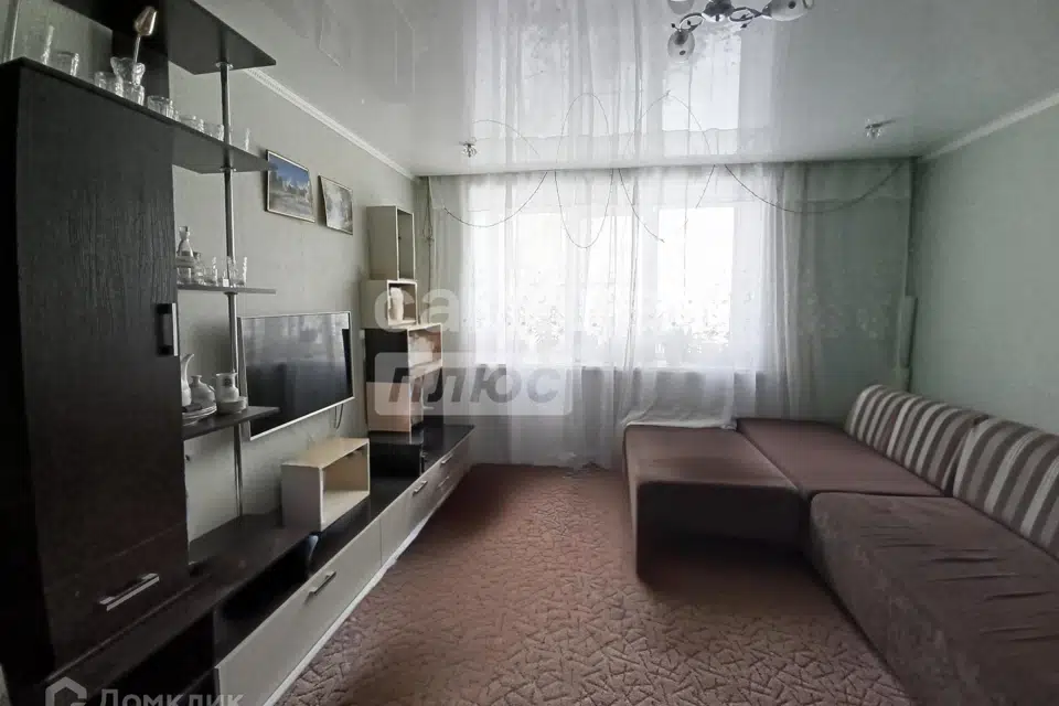 Продаётся 4-комнатная квартира, 76.5 м²