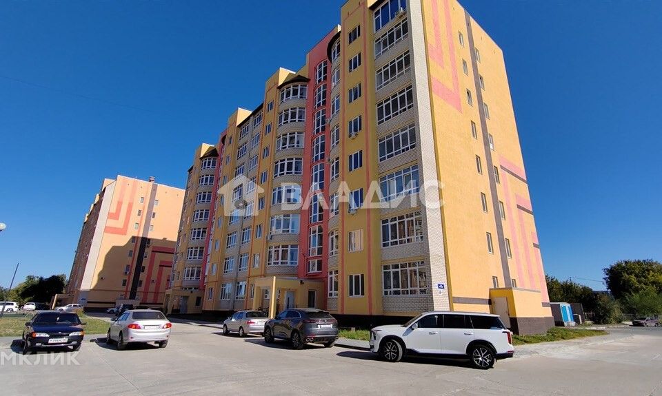 Продаётся 1-комнатная квартира, 55 м²