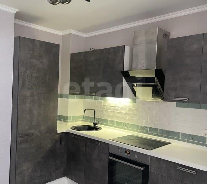 Продаётся 1-комнатная квартира, 51 м²