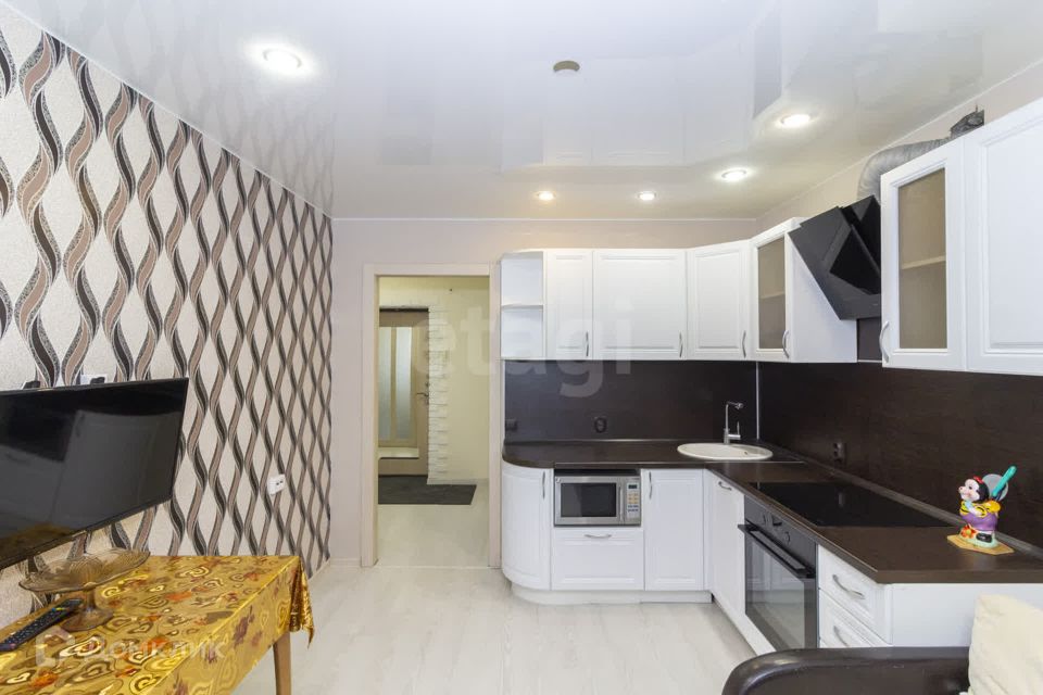 Продаётся 1-комнатная квартира, 38.2 м²