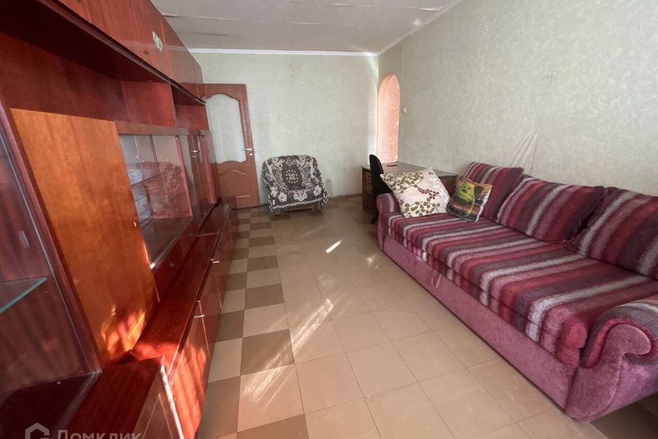 Сдаётся 2-комнатная квартира, 465 м²