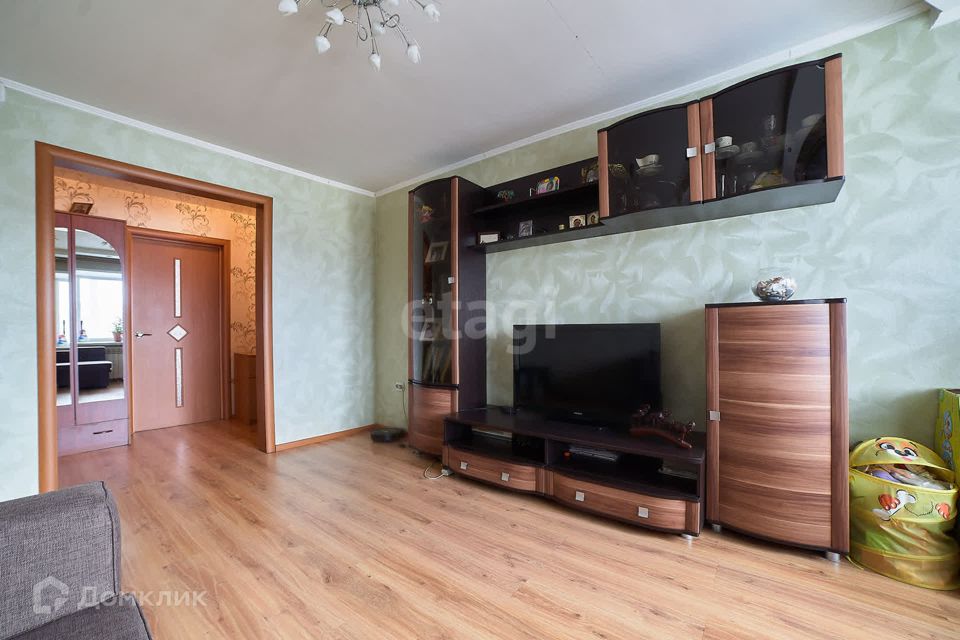 Продаётся 3-комнатная квартира, 60.5 м²