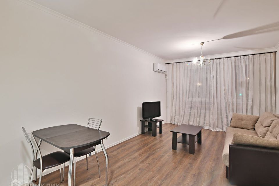 Сдаётся 2-комнатная квартира, 45 м²