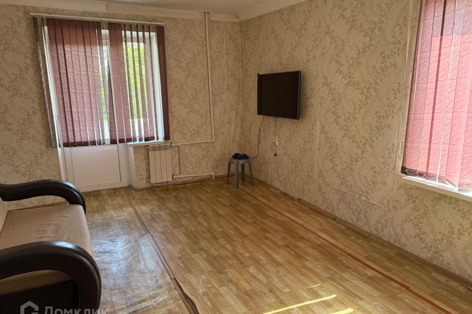 Продаётся 1-комнатная квартира, 39.5 м²