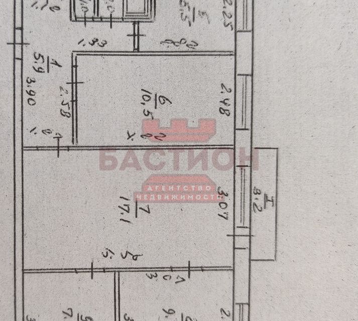 Продаётся 4-комнатная квартира, 61.1 м²