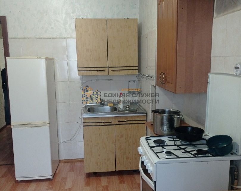 Сдаётся 2-комнатная квартира, 65 м²