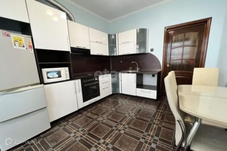 Продаётся 2-комнатная квартира, 72 м²