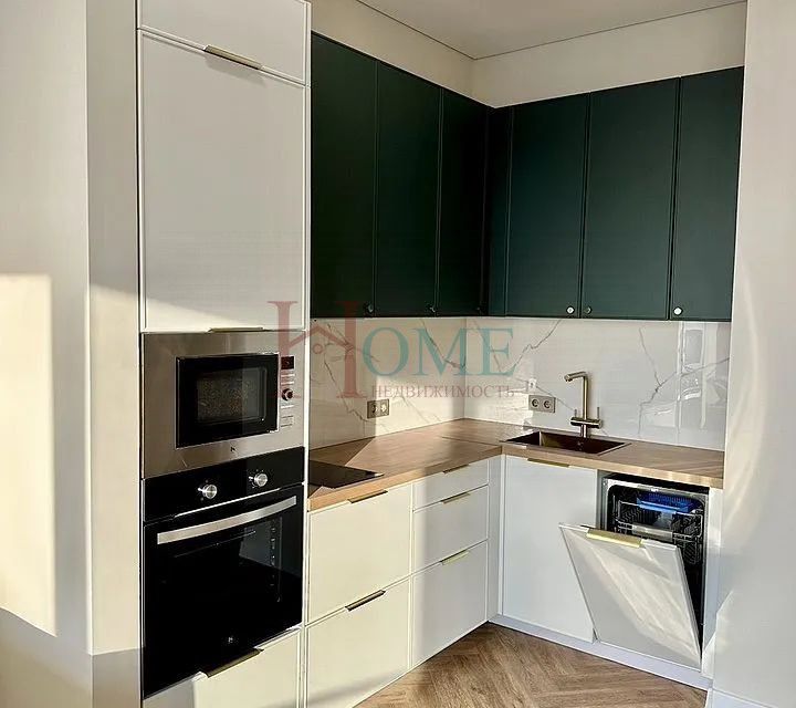 Сдаётся 2-комнатная квартира, 60 м²