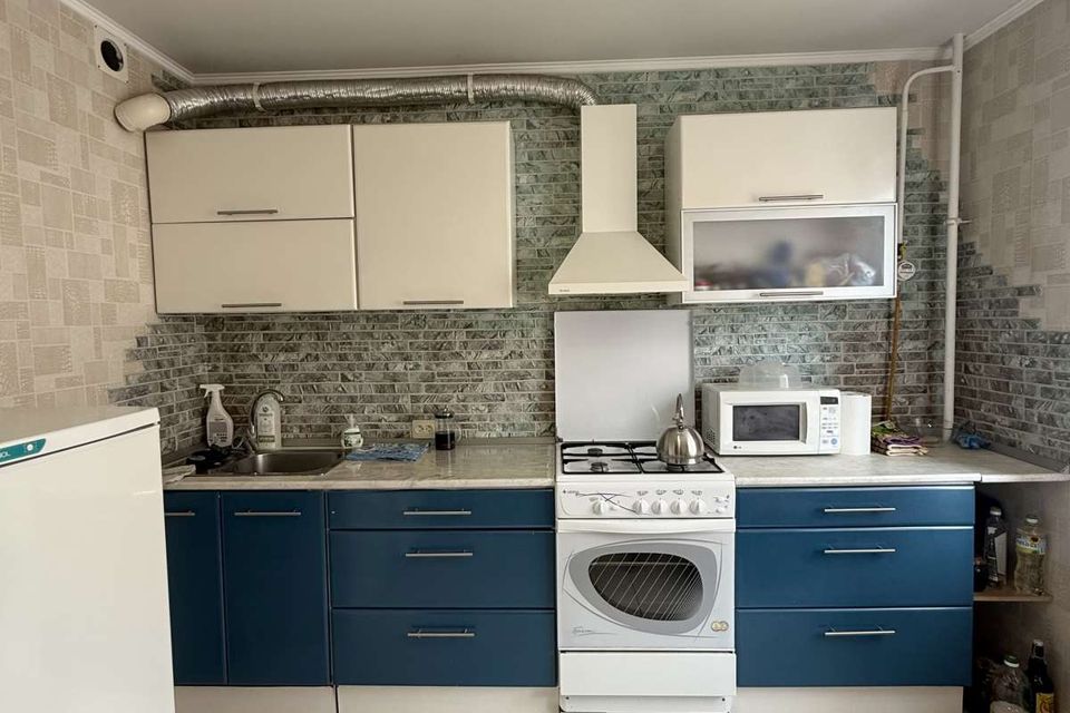 Продаётся 1-комнатная квартира, 41.3 м²