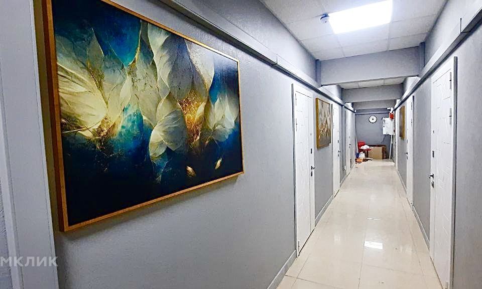 Продаётся 3-комнатная квартира, 56.8 м²