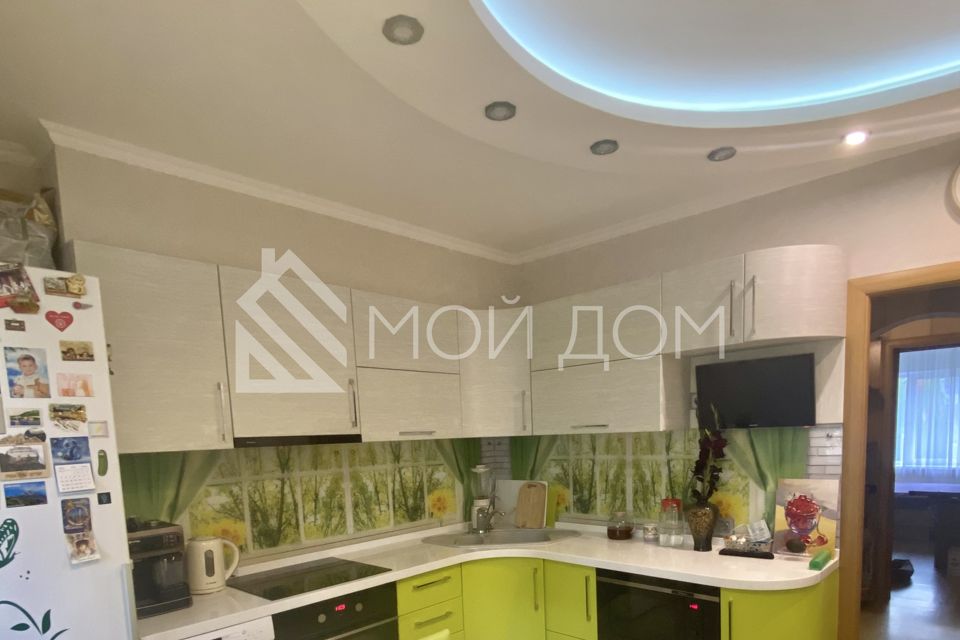 Продаётся 3-комнатная квартира, 62 м²
