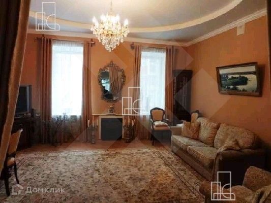 Сдаётся 4-комнатная квартира, 120 м²