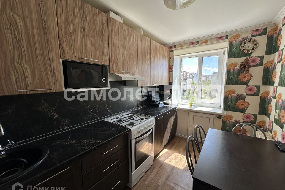 Продаётся 3-комнатная квартира, 56 м²