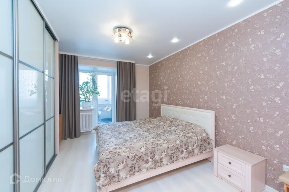 Продаётся 3-комнатная квартира, 98 м²