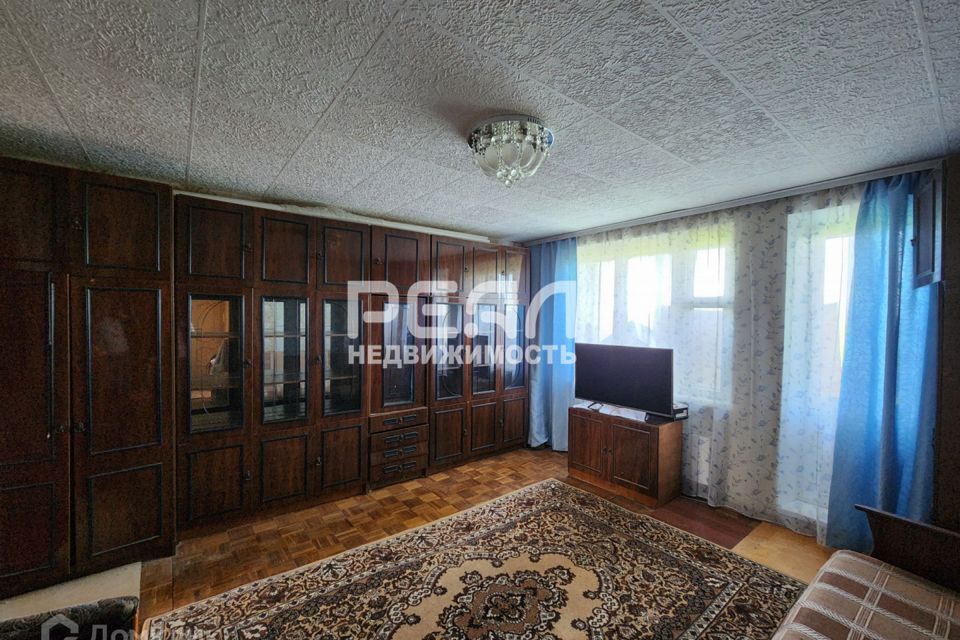 Продаётся 3-комнатная квартира, 57.6 м²