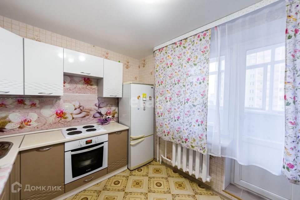 Продаётся 1-комнатная квартира, 43.2 м²