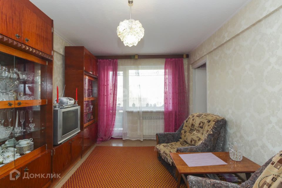 Продаётся 3-комнатная квартира, 49.2 м²