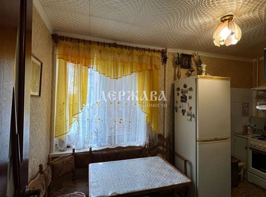 Сдаётся 2-комнатная квартира, 52 м²