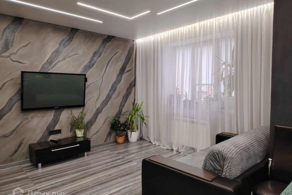 Продаётся 4-комнатная квартира, 112.1 м²