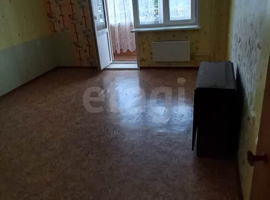 Продаётся 2-комнатная квартира, 74 м²