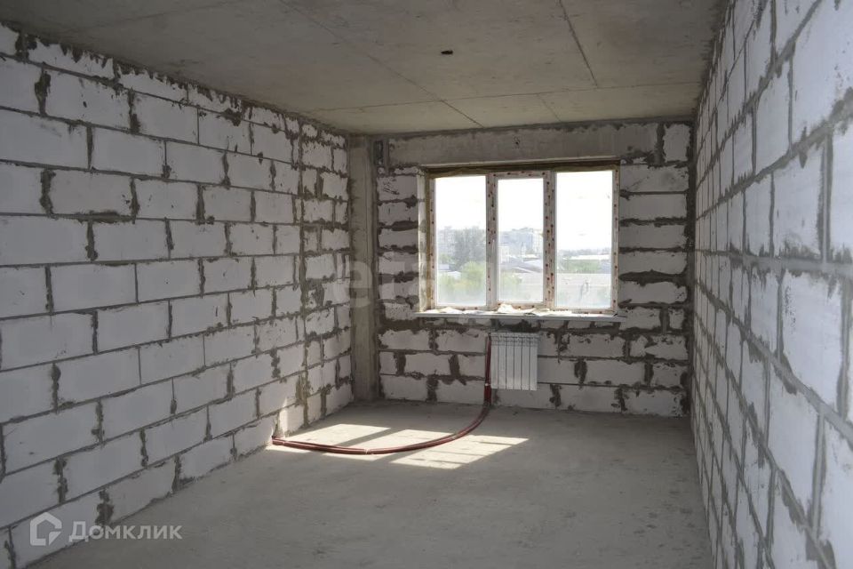 Продаётся 1-комнатная квартира, 43 м²