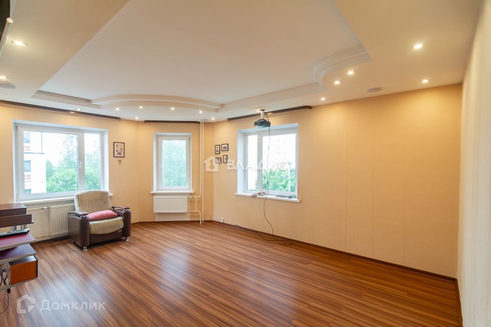 Продаётся 2-комнатная квартира, 62.3 м²